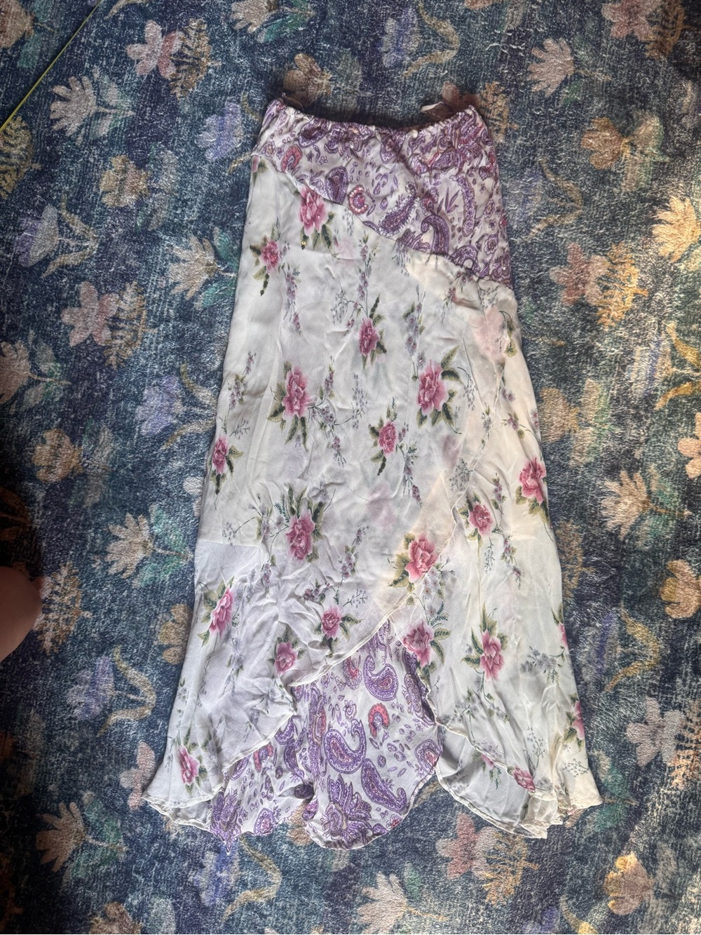 Vintage Ravels Collection Floral White and Lavender Maxi Skirt
